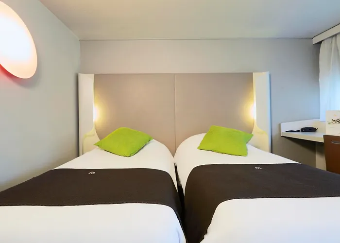 Campanile Hotel 3*