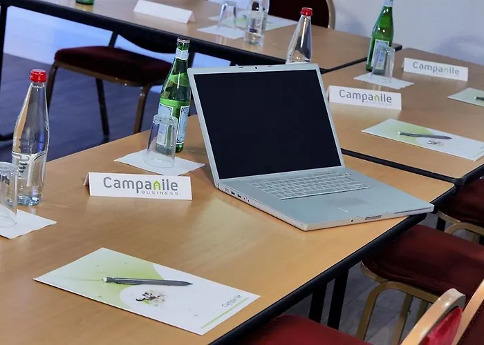 Hotel Campanile 3*