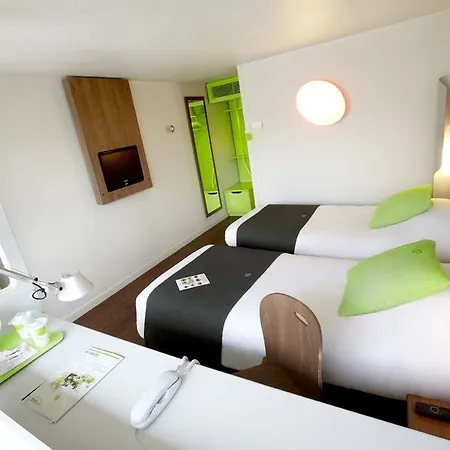 Campanile 3* Chambery