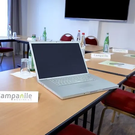 Hotel Campanile Chambery