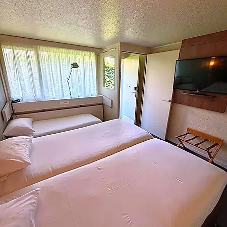 Hotel Campanile 3*
