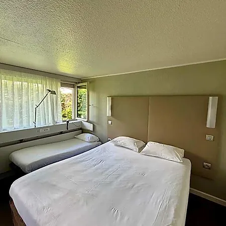 Campanile Hotel 3*